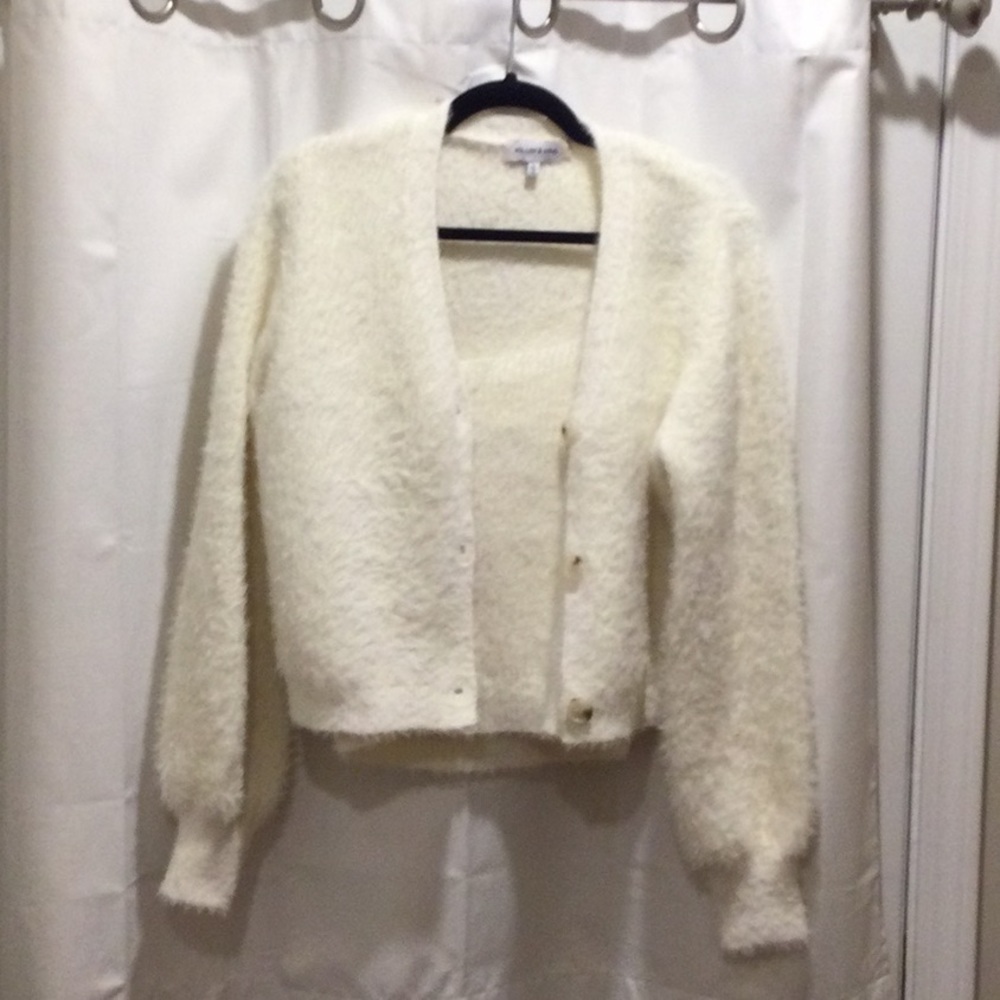 Willow & White twin set